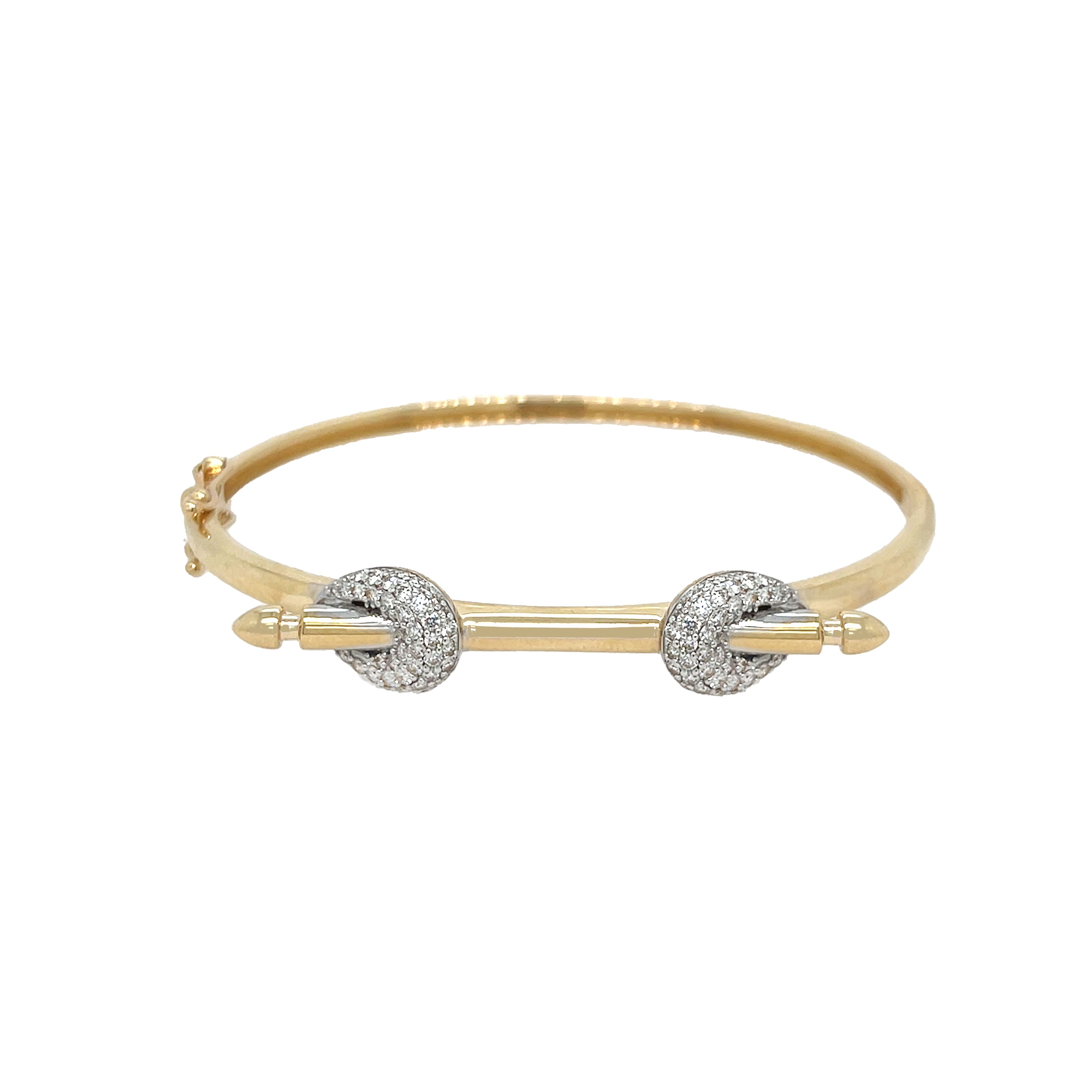 Pave Diamond Arrow Bar Bangle Bracelet
Embrace your daring side with our Diamond Arrow Bangle Bracelet. This edgy bangle features a pave diamond arrow bar, adding a touch of daring elegance to any outfit. Dare to be bold and make a statement with this unique piece!
14K Yellow Gold
0.30 Diamond Carat Weight
Bar: 0.36" Long X 2.28" Wide