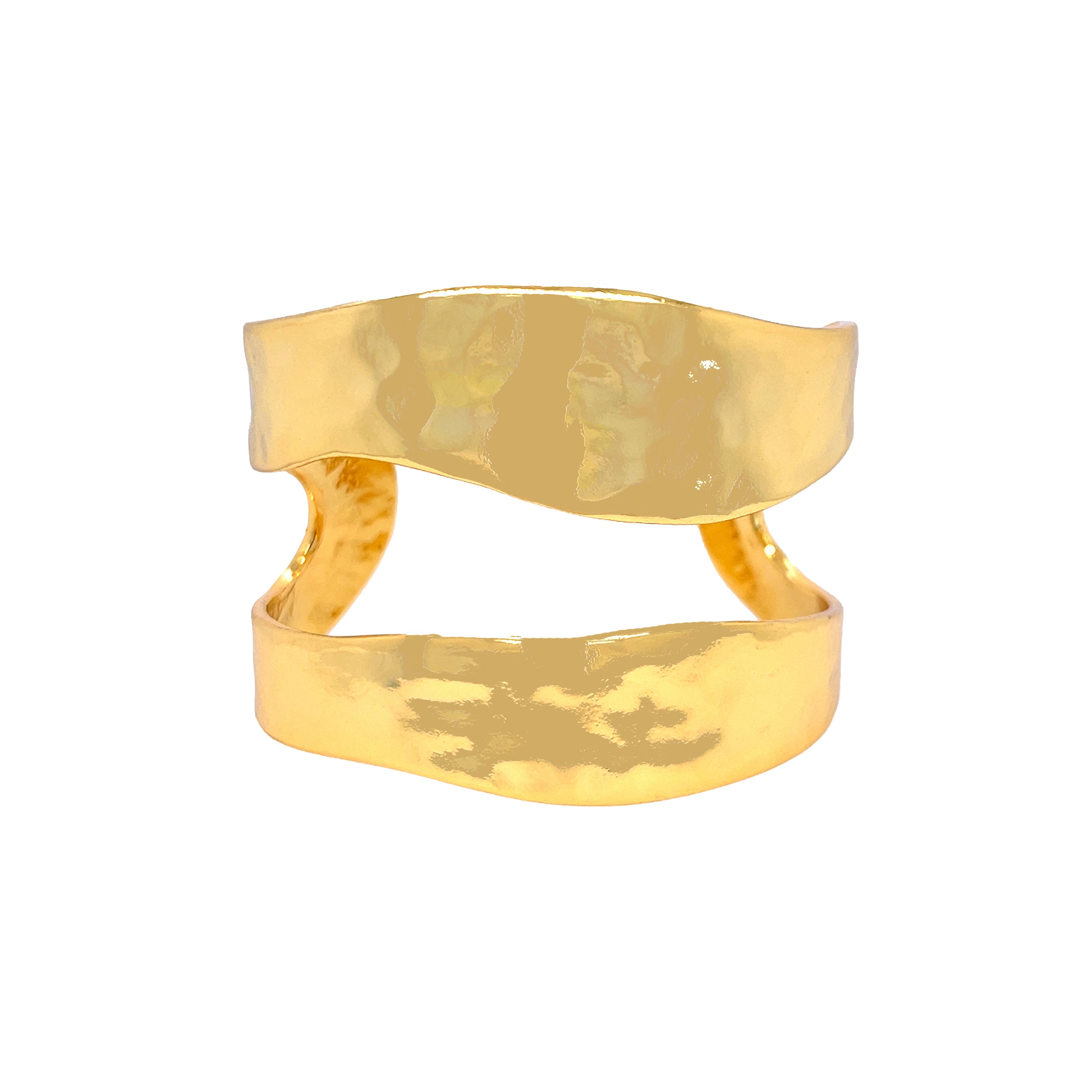 Wavy Hammered Cutout Cuff Bracelet
24K Yellow Gold Plated
Oval Shape: 2.38” X 1.83”
1.65-1.91” Width
Slightly Adjustable Open Cuff