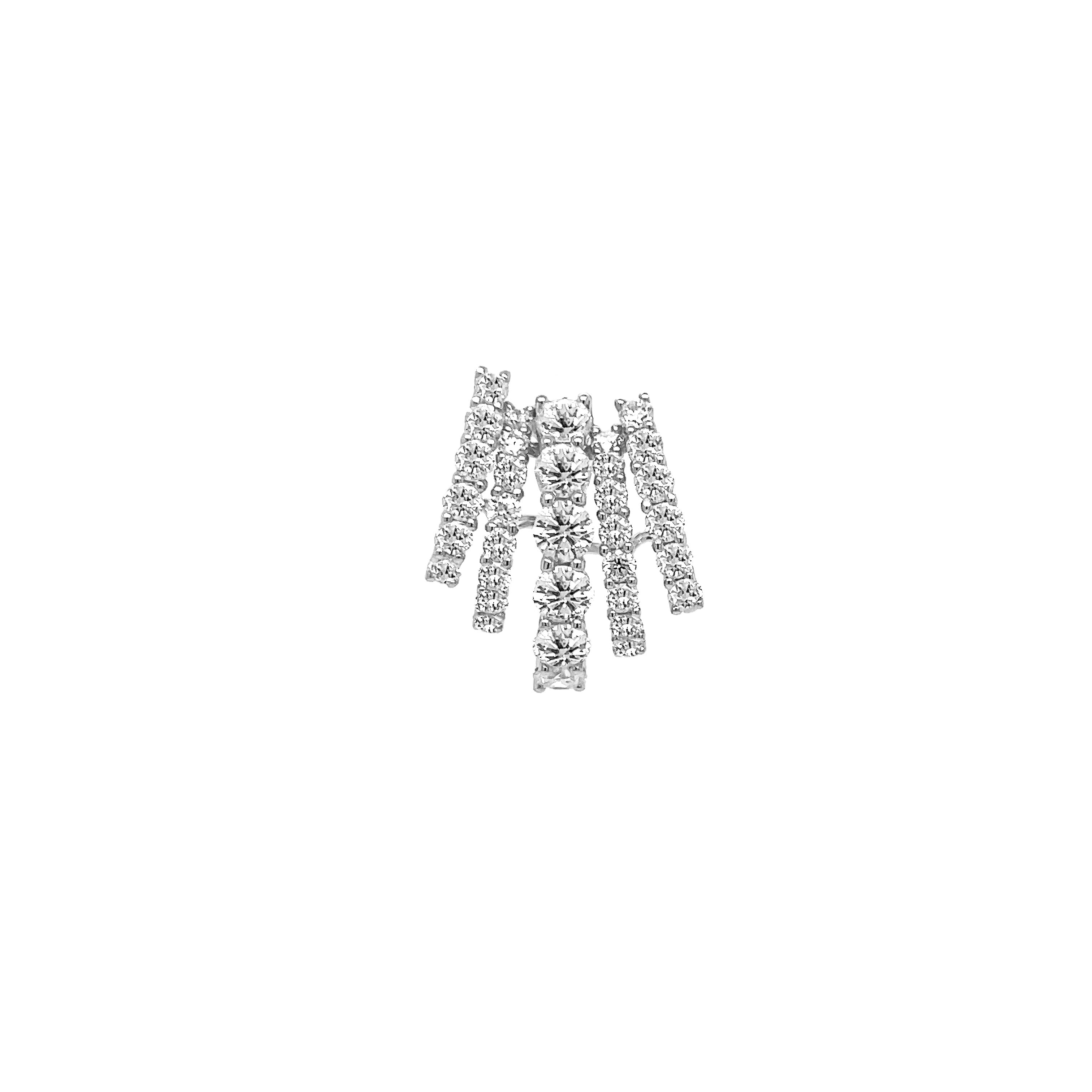 Diamond 5 Row Huggie Pierced Earring
Add a touch of sparkle and glam with our Diamond Huggie Earring. This chic earring will hug your ear just right with diamond embellishments. Perfect for any occasion, whether you want to add a touch of elegance or spice up your outfit with some flair!
14K White Gold
1.37 Diamond Carat Weight
0.65" Long X 0.56" Wide
SOLD AS SINGLE EARRING