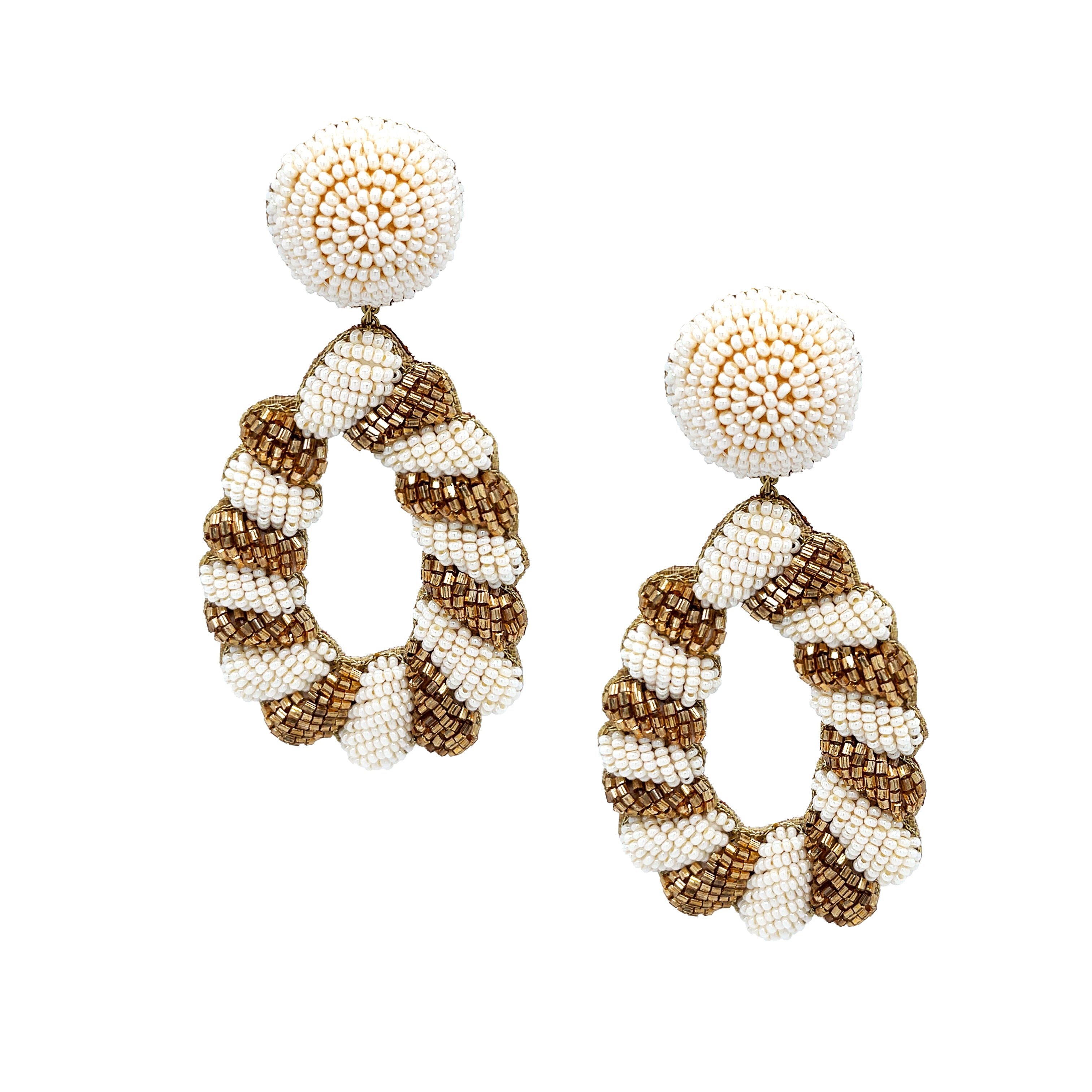 Ivory & Gold Beaded Teardrop Clip-On Earrings
These Ivory Beaded Clip On Earrings offer a unique statement with their intricate beadwork and elegant design. Perfect for those seeking a sophisticated accessory without the need for pierced ears, they elevate any outfit with subtle charm and refined detail.
Yellow Gold Plated
3.03" Long X 1.50" Wide