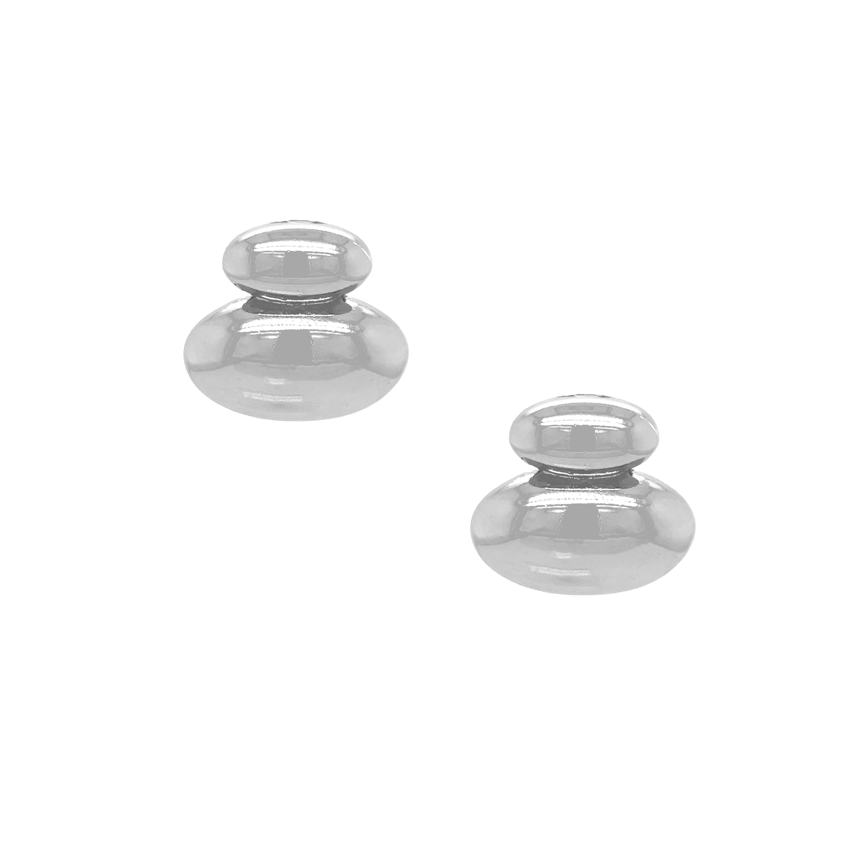 Double Oval Pierced Stud Earrings
Introducing our Oval Stud Earrings - the minimalist staple for your earring collection! These studs are perfect for everyday wear and can easily be dressed up or down. They're the perfect combination of minimal and chic.
White Gold Plated
0.88" Long X 0.92" Wide