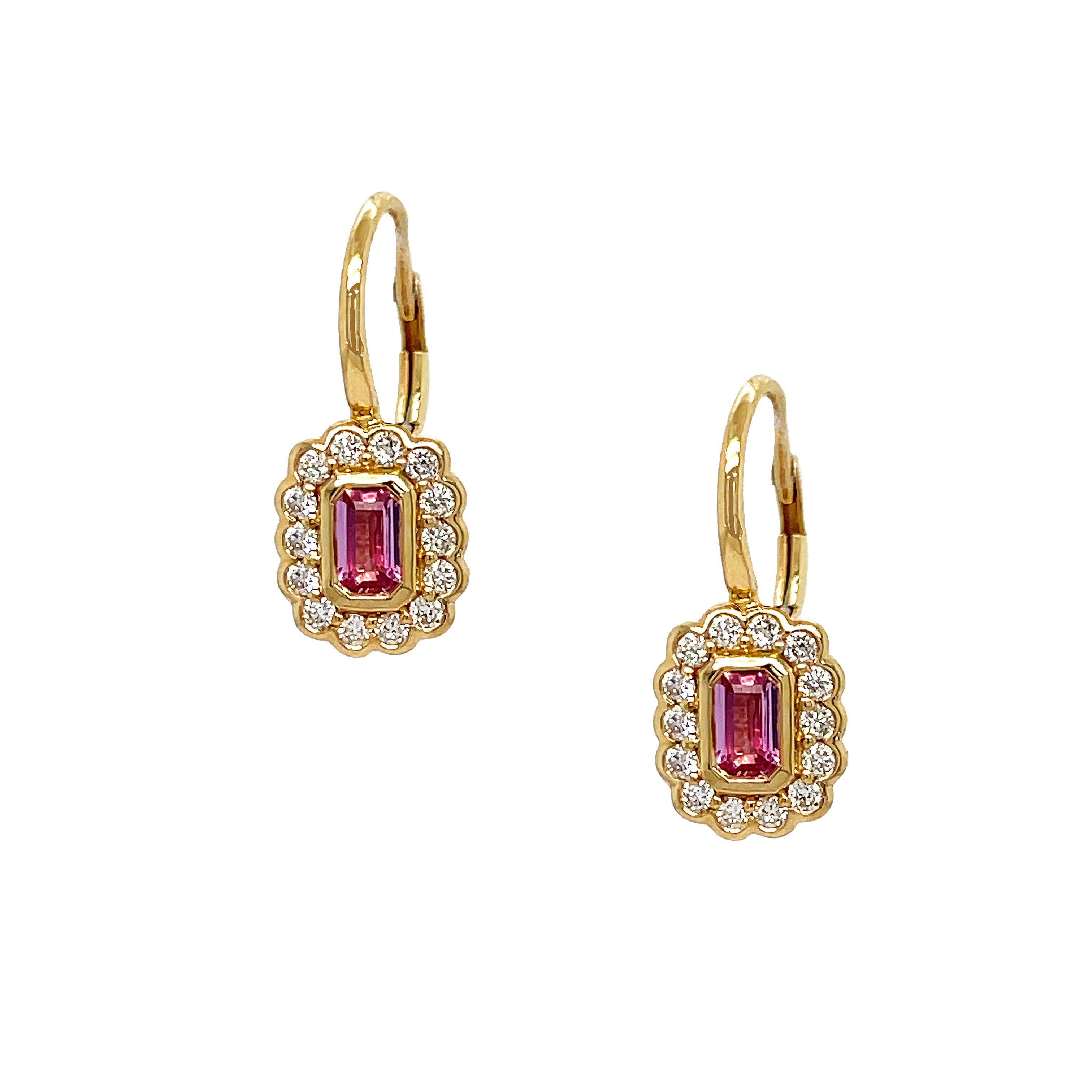 Diamond & Pink Sapphire Pierced Earrings
14K Yellow Gold
0.40 Diamond Carat Weight
0.60 Pink Sapphire Carat Weight
0.74" Long X 0.33" Wide