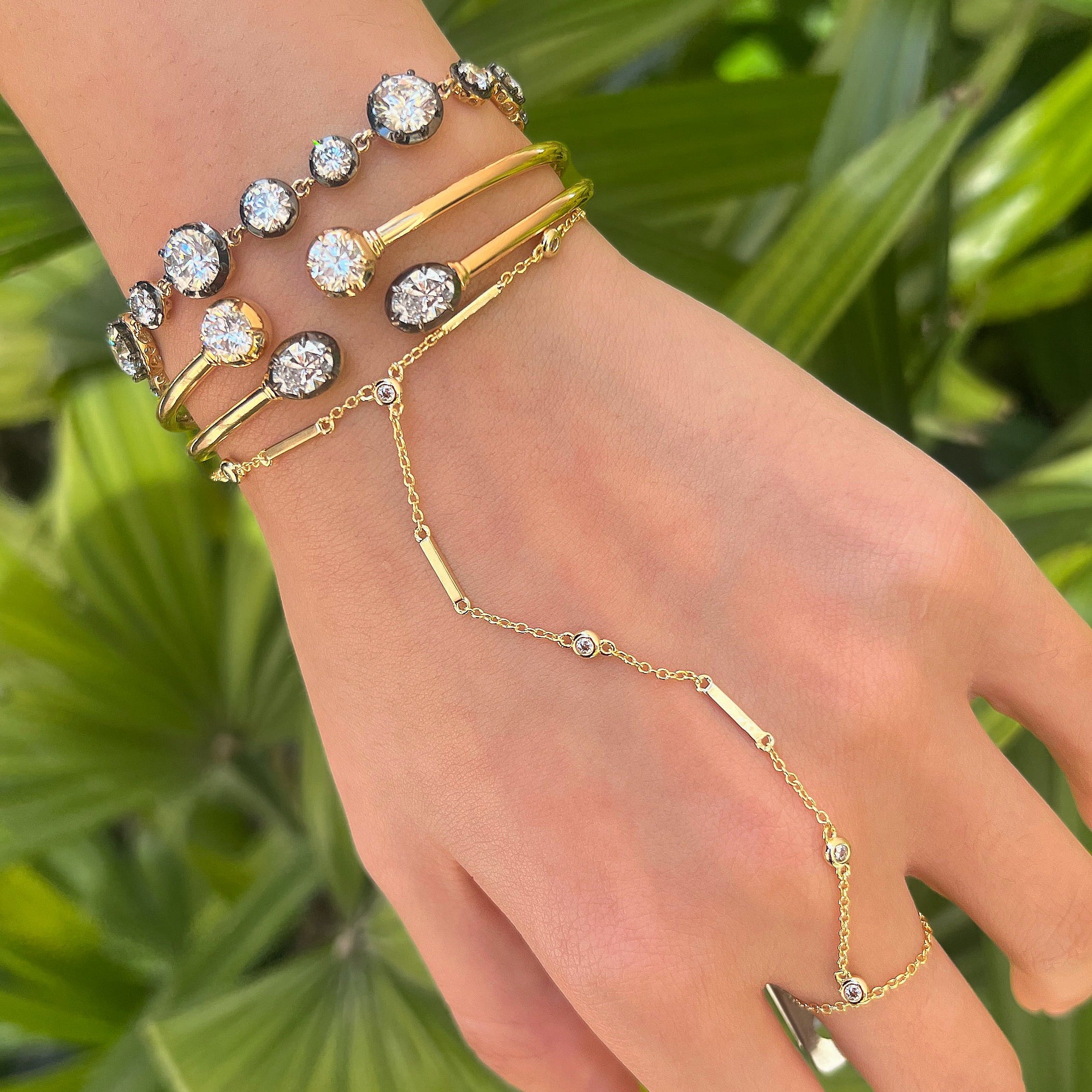 Bezel Hand Chain Bracelet