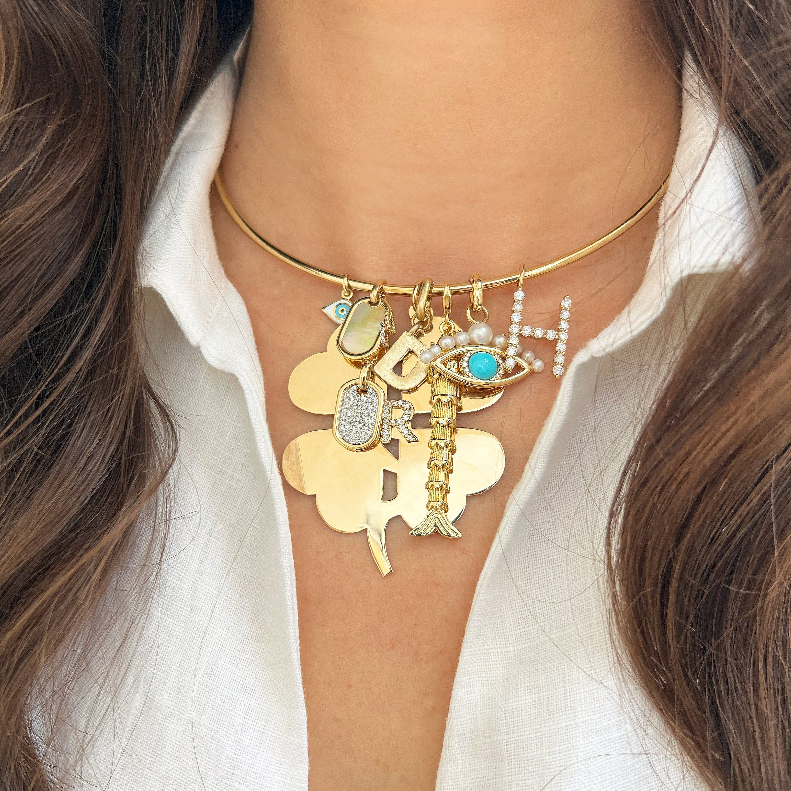 Diamond Letter XL Clover Charm
14K Yellow Gold
2.15" Long X 1.83" Wide