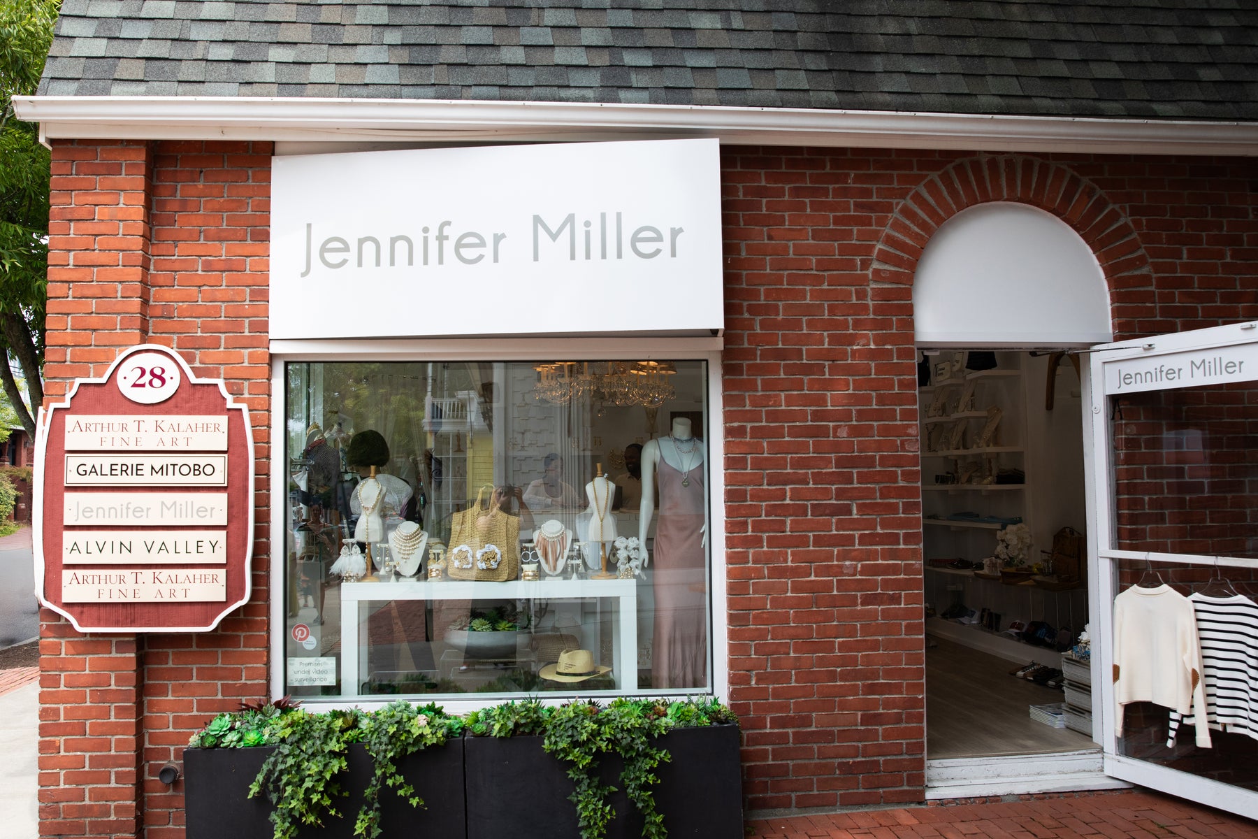Outside the Jennifer Miller Jewelry store in Southampton.