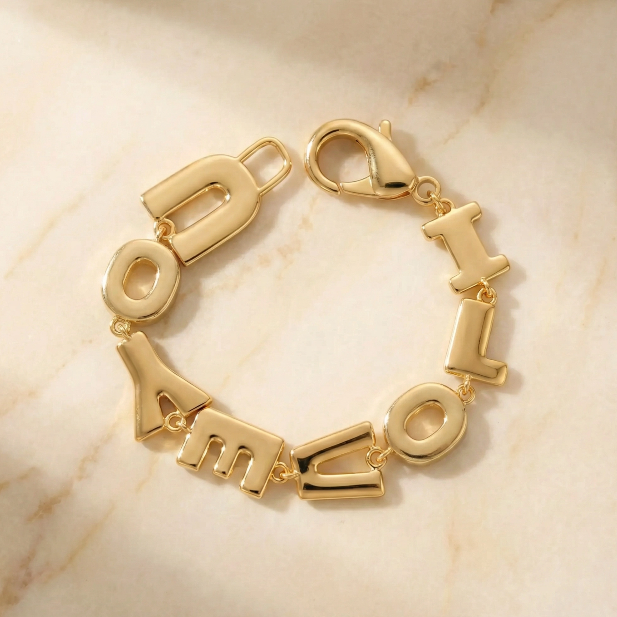 I Love You Link Bracelet
Show them how much you care with the I Love You Bracelet. This unique and playful accessory adds a touch of luxe to any outfit. Perfect for expressing your love in a fun and stylish way.
Yellow Gold Plated
0.5" Wide
7" Length
