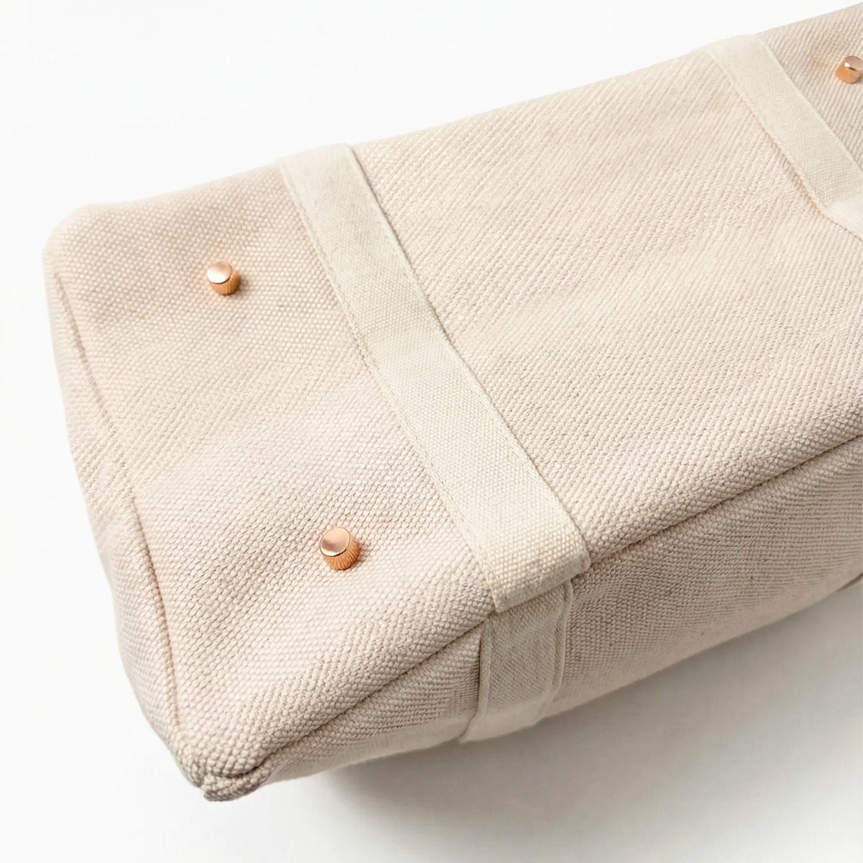 Black Ribbon Scarf Canvas Tote
A structured canvas tote designed to carry you through your day with effortless style. Features a removable black ribbon scarf (includes a pink scarf for versatile styling) that lets you switch up your look, tie it in a knot, bow, or remove it completely.
Interchangeable Ribbon Scarf (includes pink scarf)
14" Wide x 7.5" Deep x 10.5" High
Features Bottom Studs to keep bag protected from surfaces