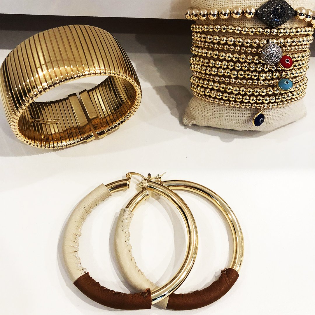 Wide Flat Cuff Bracelet Yellow Gold Plated Over Silver Oval Shape: 2.22” X 1.76” 1.30” Width 0.50-0.75” Flexible Opening As worn by Bevy Smith