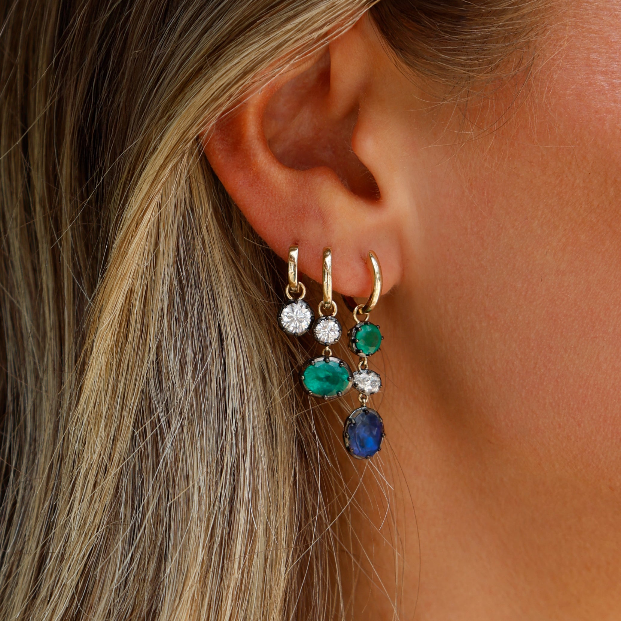 Emerald, Kyanite, &amp; Diamond Drop Huggie Pierced Earrings

14K Yellow Gold
1.05 Emerald Carat Weight
0.55 Diamond Carat Weight
4.30 Carat Weight
1.45" Long X 0.28" Wide