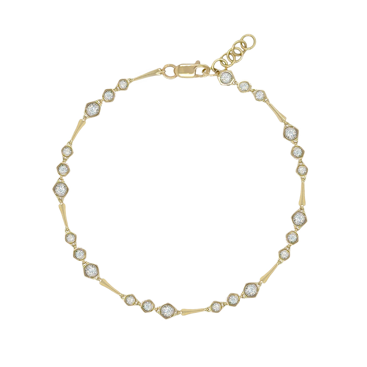 Diamond Bezel Hex Shape Bracelet

14K Yellow Gold
0.35 Diamond Carat Weight
0.15" Thick
6,5-7" Adjustable Length