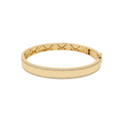Diamond Edged Pave Bangle Bracelet

14K Yellow Gold&nbsp;
0.75 Diamond Carat Weight&nbsp;
Hinge Closure&nbsp;