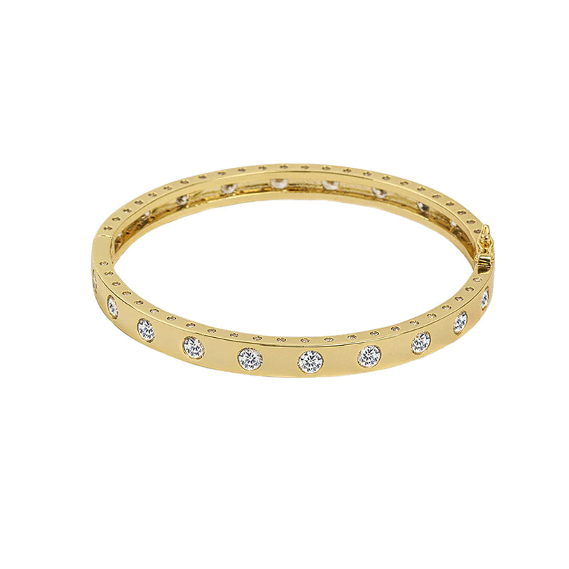CZ Hinge Bangle Bracelet

Add a timeless staple piece to your jewelry collection with our Hinge Bangle Bracelet. Made to be versatile and classy, this bracelet is a must-have for any sophisticated outfit. Elevate your style with this elegant and tasteful accessory.

18K Yellow Gold Plated
7" Wide