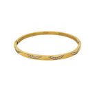 CZ Wave Eternity Bangle

Yellow Gold Plated Over Silver
4mm Width
2.5" Diameter

While supplies last. All Deals Of The Day sales are FINAL SALE.