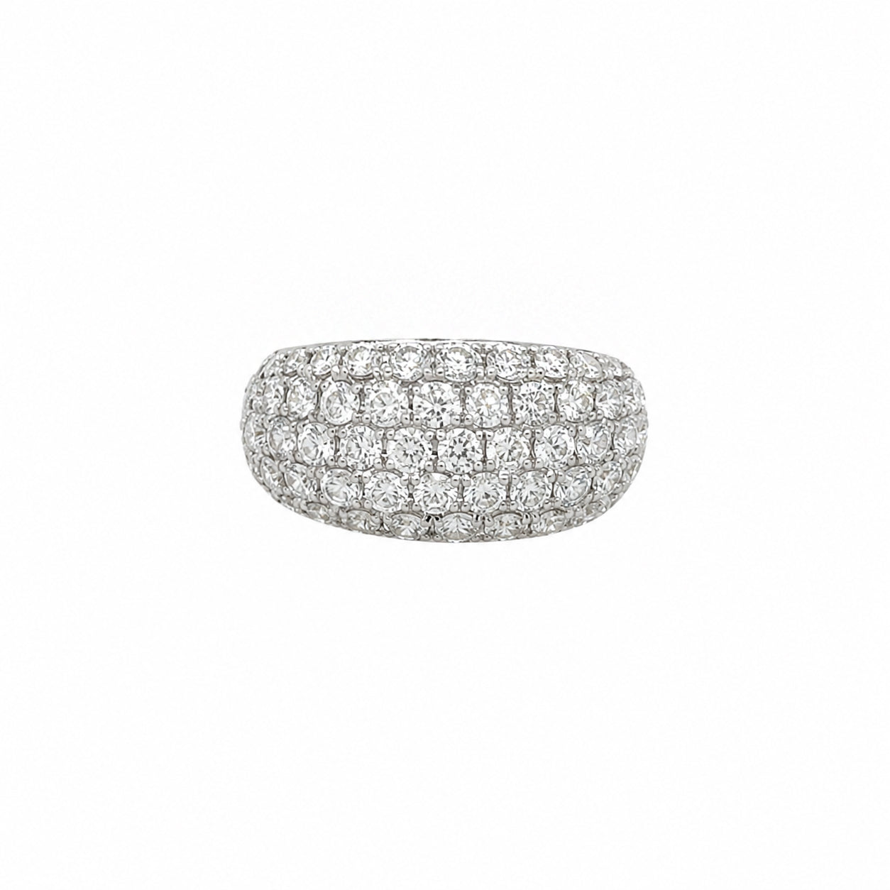 Diamond Pave Cuff Earring

18K White Gold
69 Round Diamonds
1.25 Diamond Carat Weight
0.50" Wide