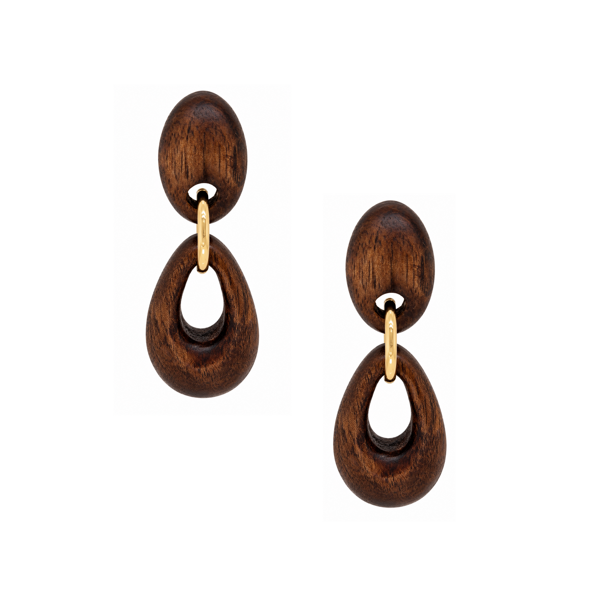 Wood Long Drop Earrings

Wood
Yellow Gold Plated&nbsp;
3.12" Long X 1.11" Wide