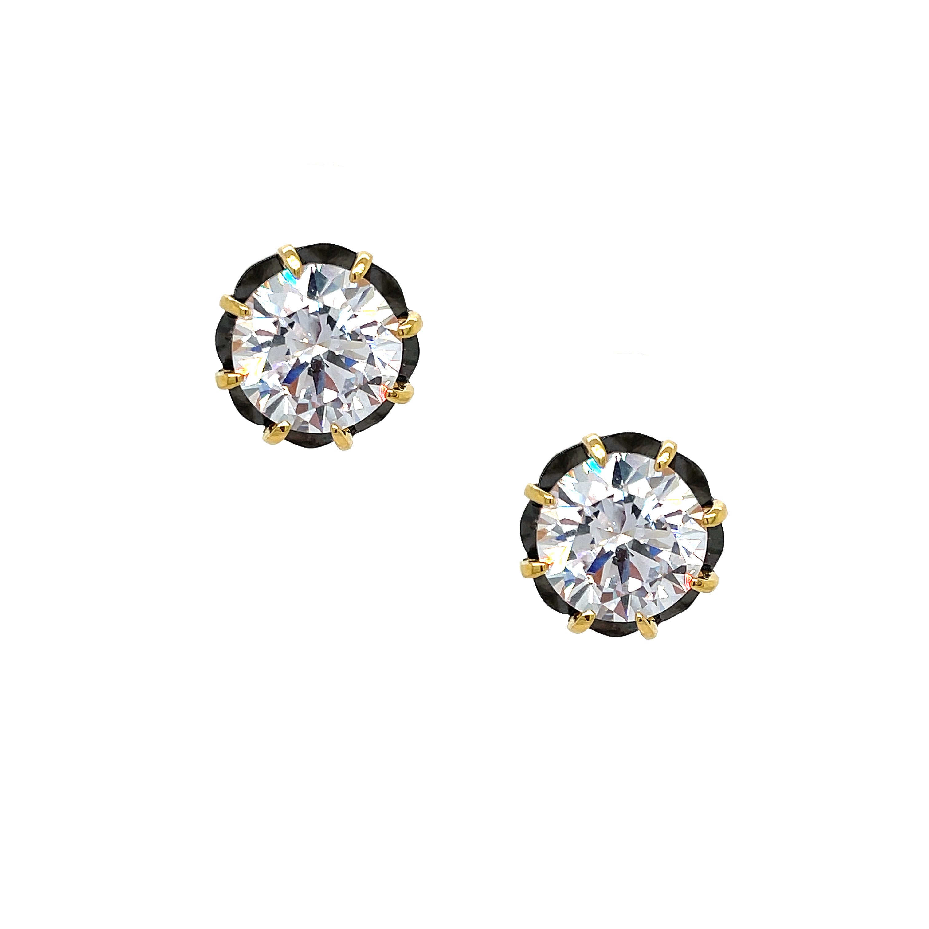 10 MM CZ Stud Pierced Earrings

Oxidized &amp; Yellow Gold Plated
0.48" Diameter