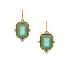 Green Vintage Pierced Earrings

Yellow Gold Plated
1.33" Long X 0.70" Wide