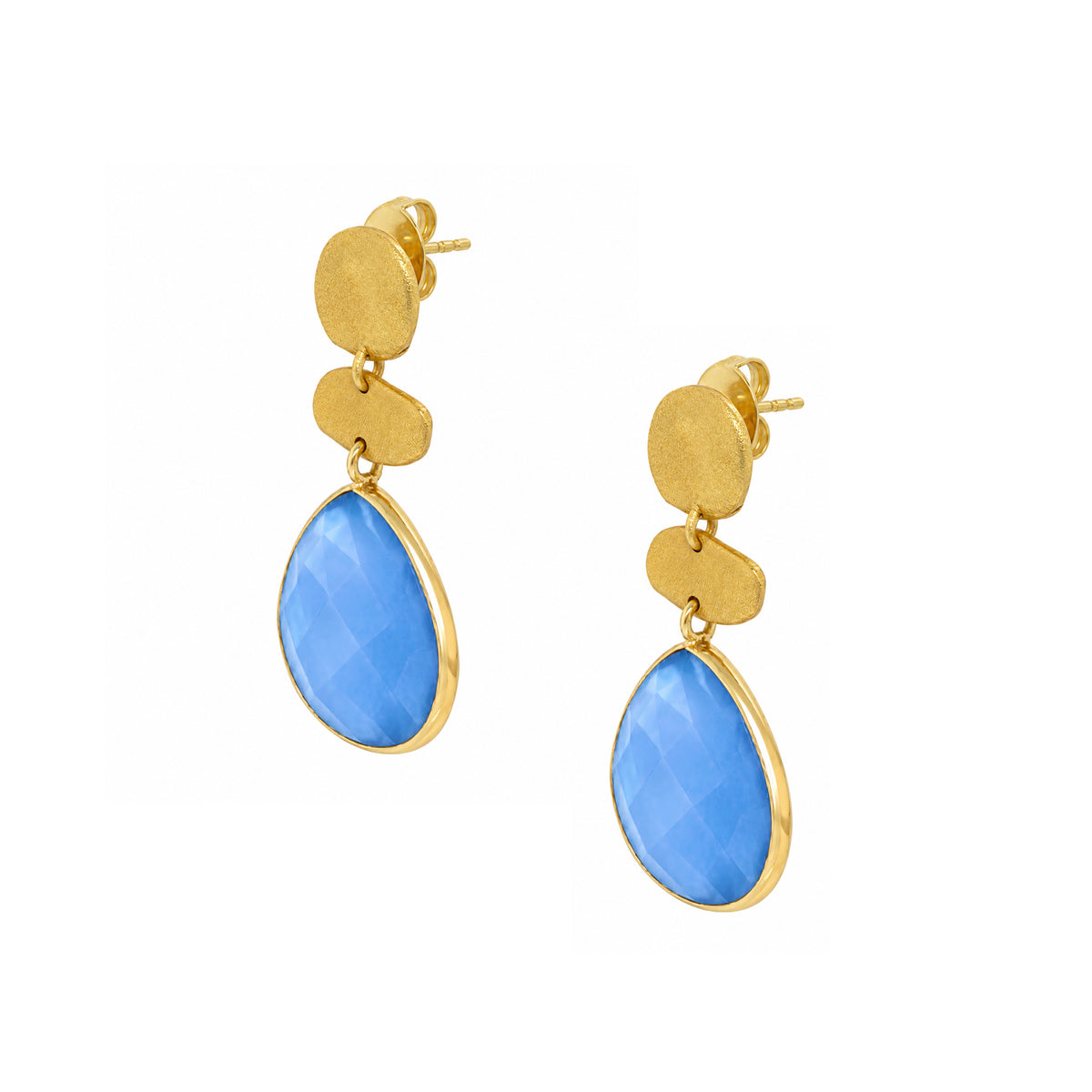 Blue 3 Drop Pierced Earrings

Yellow Gold Plated
1.65" Long X 0.84" Wide