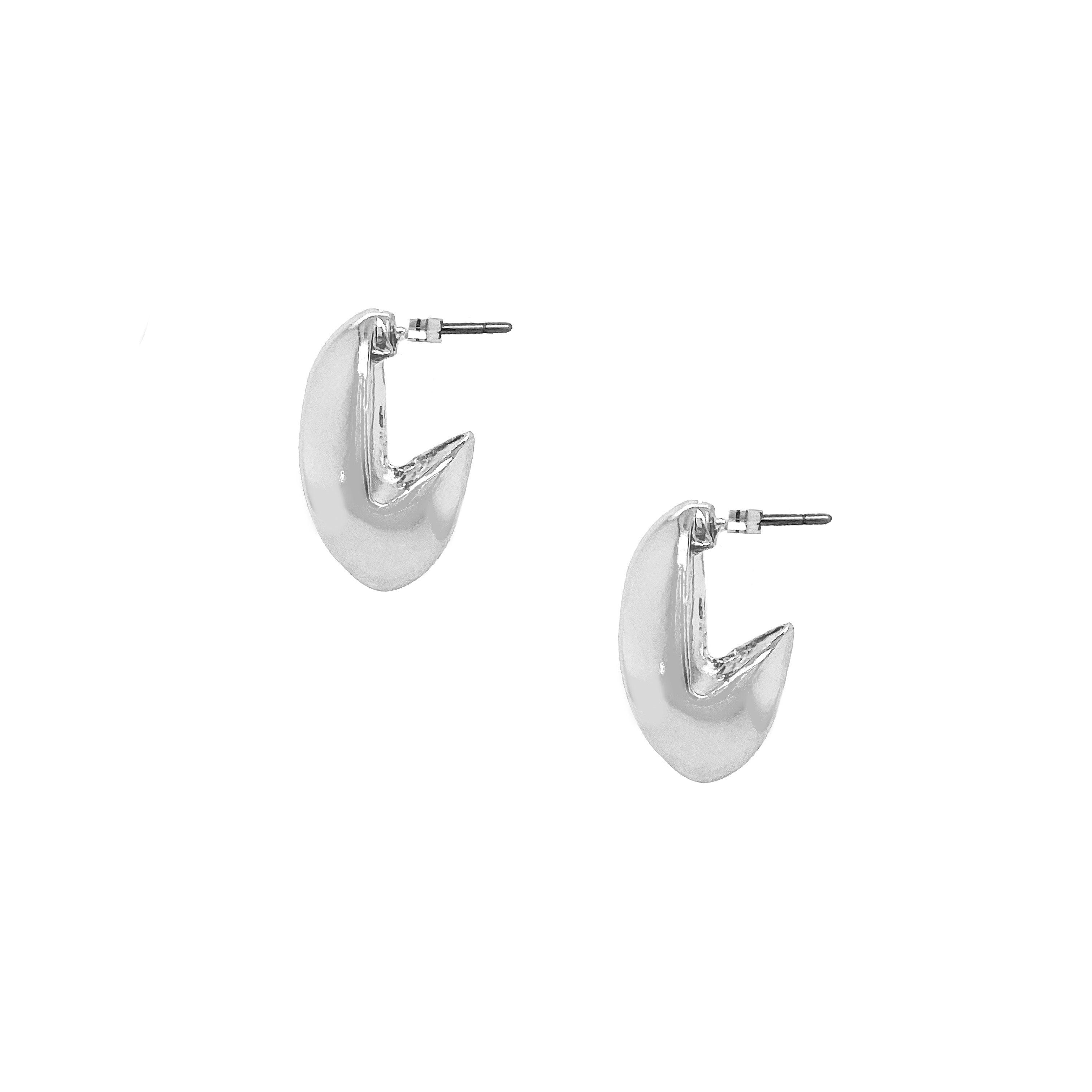 <p>Elongated Bean Pierced Earrings</p> <ul> <li>White Gold Plated</li> <li>0.71" Long X 0.33" Wide</li> </ul>