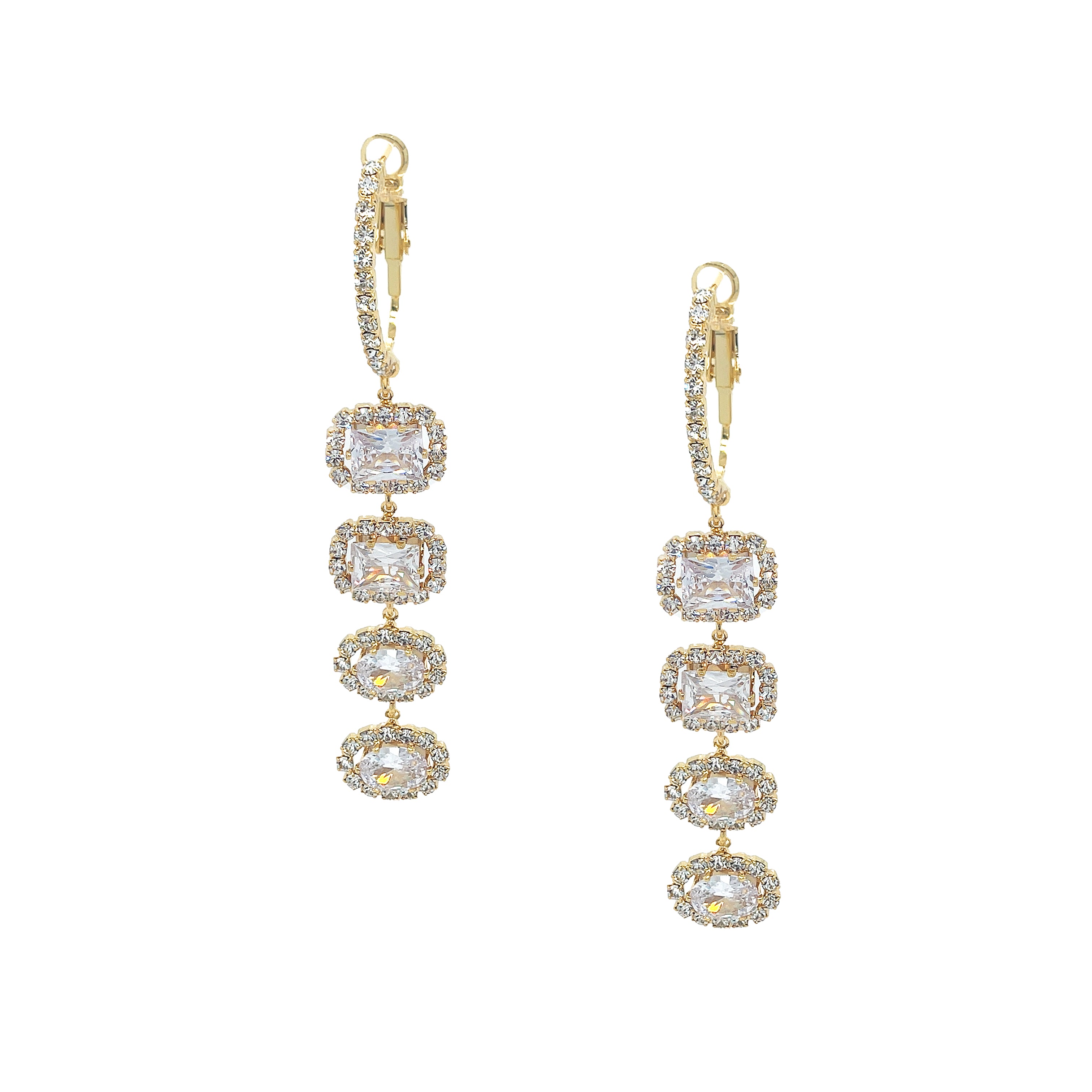 Crystal Drop Pierced Earrings&nbsp;

Yellow Gold Plated
3" Long X 0.54" Wide



While supplies last. All Deals Of The Day sales are FINAL SALE.