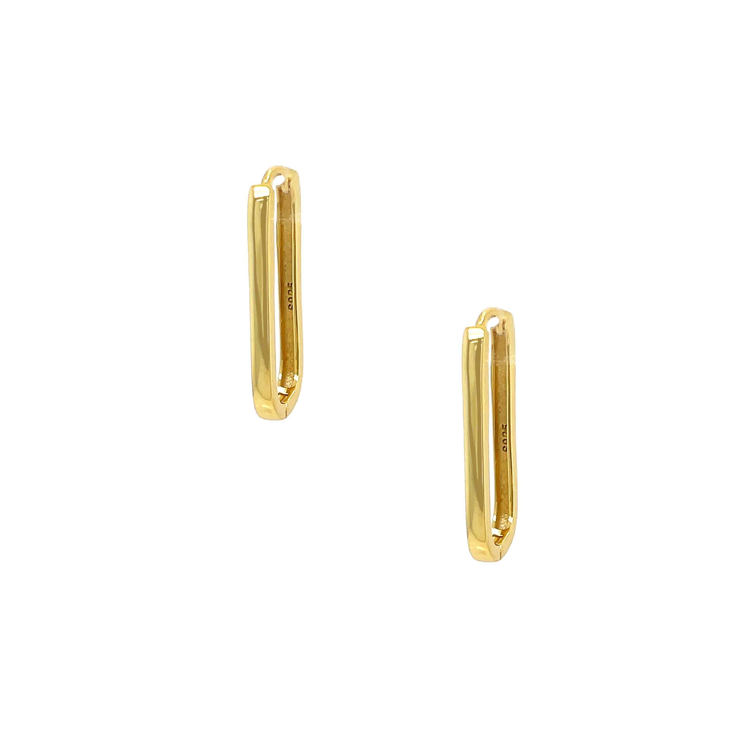 <p>Link Huggie Pierced Earrings</p> <ul> <li>Yellow Gold Plated Over Silver</li> <li>0.85" Long X 0.39" Wide</li> </ul> <p>&nbsp;</p> <p><span style="color: #ff2a00;">While supplies last. All Deals Of The Day sales are FINAL SALE.</span></p>