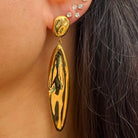 Leaf Drop Pierced Earrings

Yellow Gold Plated
3" Long X 0.54" Wide


While supplies last. All Deals Of The Day sales are FINAL SALE.