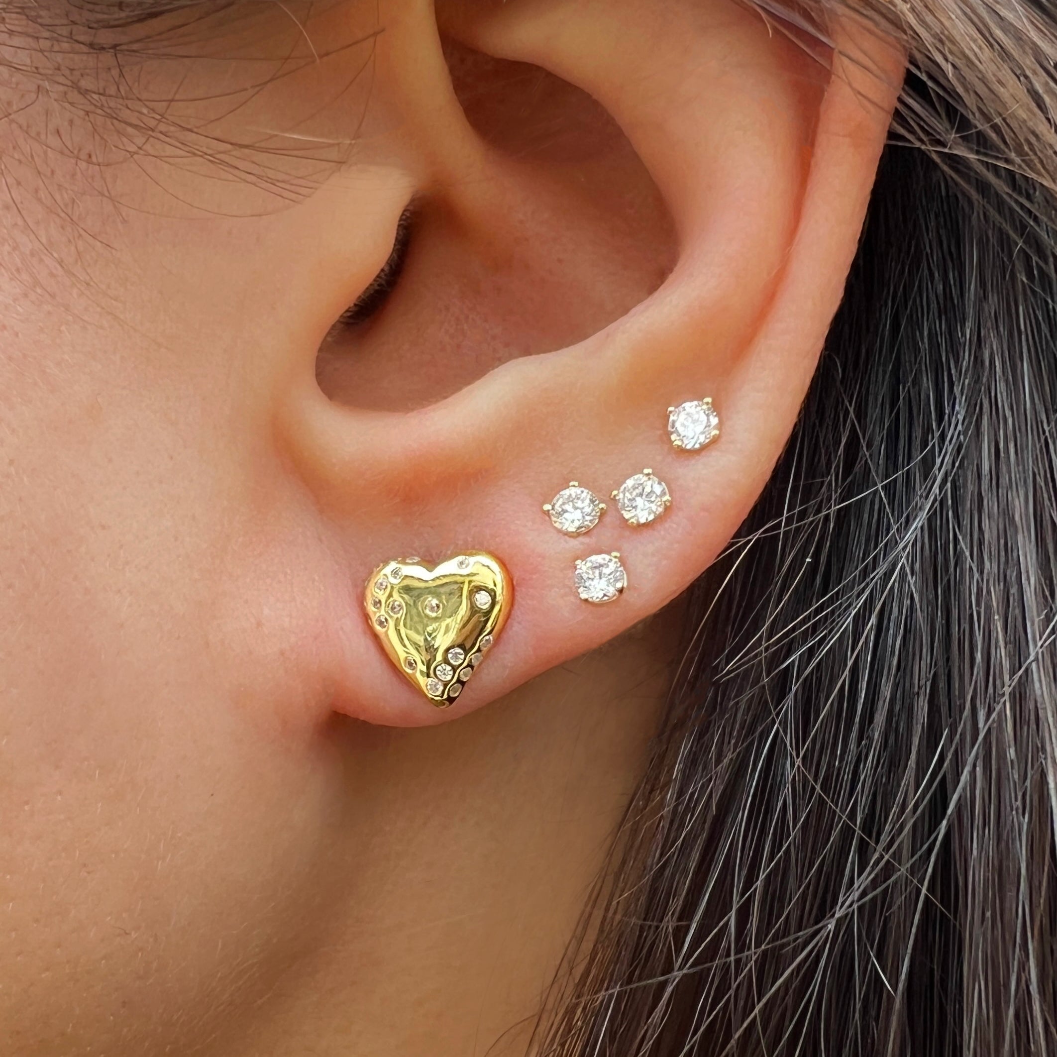 Scattered Pave CZ Puff Heart Stud Pierced Earrings

Yellow Gold Plated Over Silver
0.38" Long X 0.48" Wide

While supplies last. All Deals Of The Day sales are FINAL SALE.