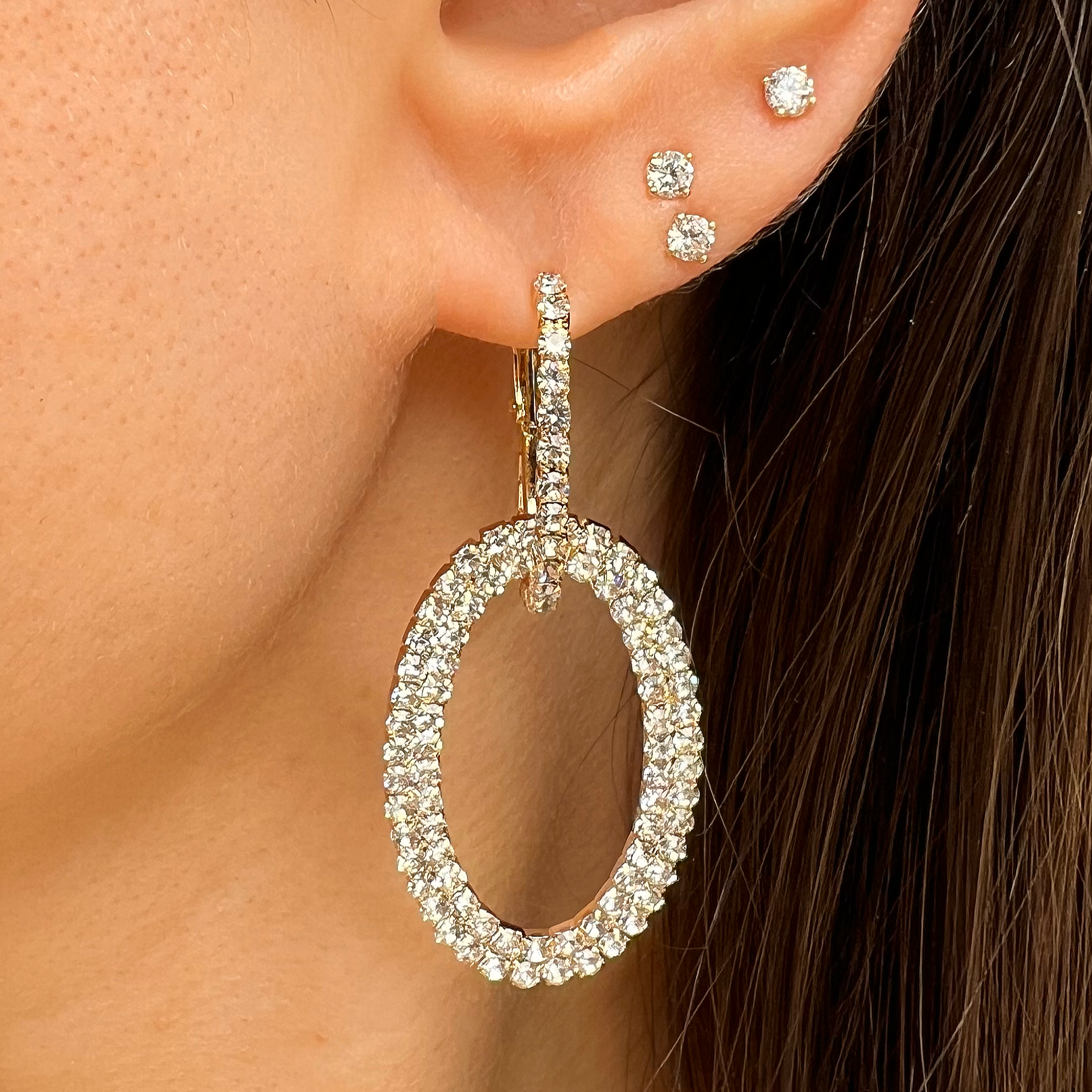 Pave Crystal Double Oval Drop Pierced Earrings

Yellow Gold Plated
2" Long

While supplies last. All Deals Of The Day sales are FINAL SALE.