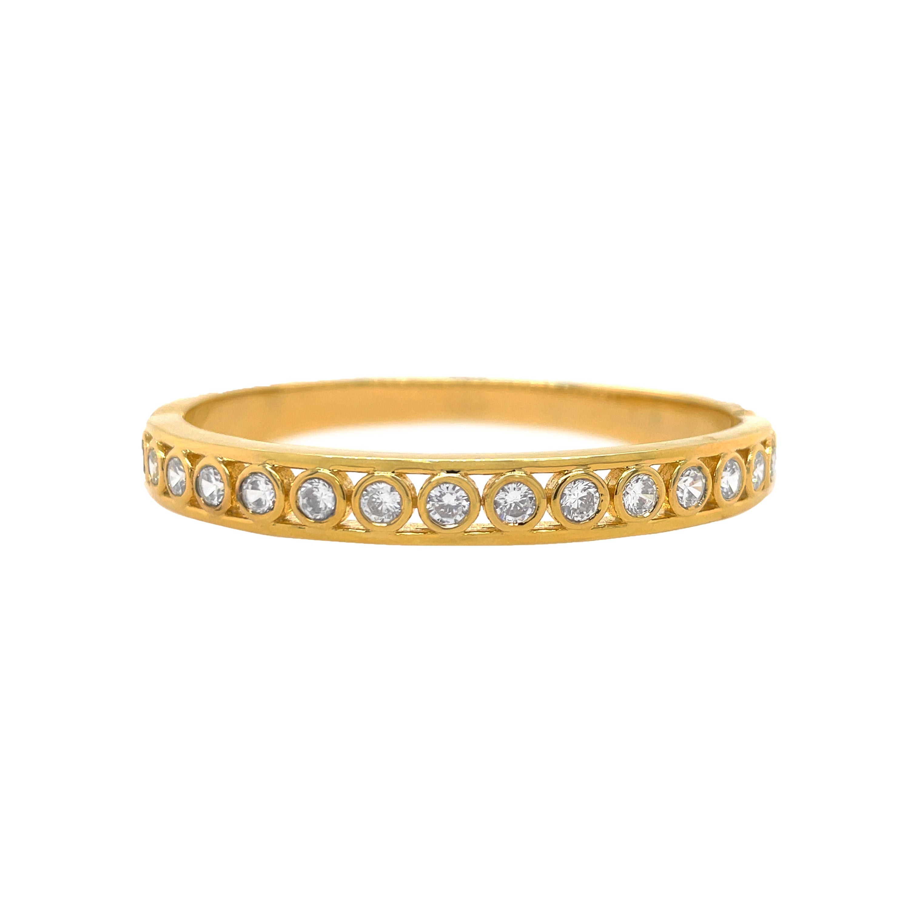 14K Yellow Gold Plated Round CZ Bangle Bracelet  14K Yellow Gold Plated Oval Shape: 2.25” X 2.00” 0.25” Width Hinge Closure